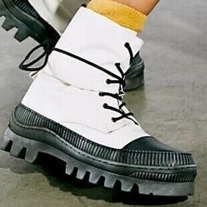 Free People Goldie Lug Sole Lace Up Boots size  US 6 EU 36 NWT